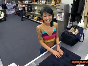 Skinny asian babe nailed by pawn keeper at the pawnshop