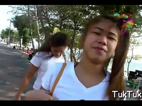 Amazing oriental babe in a hawt solo