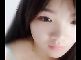 nung qua em live stream